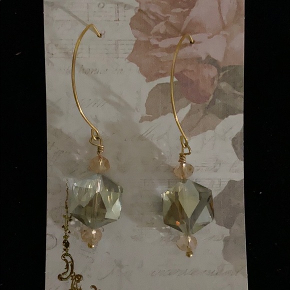 Gray/Green & Gold Pierced Earrings - Picture 2 of 4